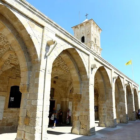 Apartament Penelope Court 102 Larnaca