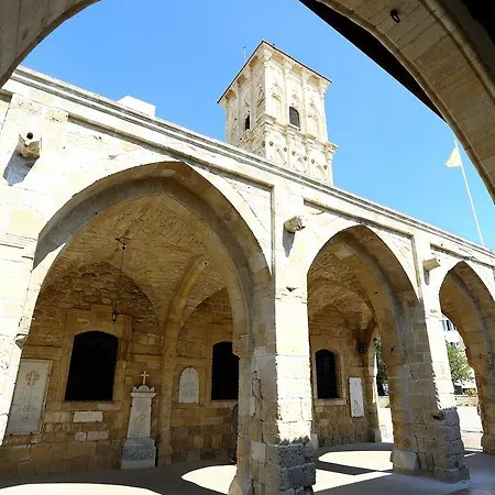 Апартаменты Penelope Court 102 Ларнака