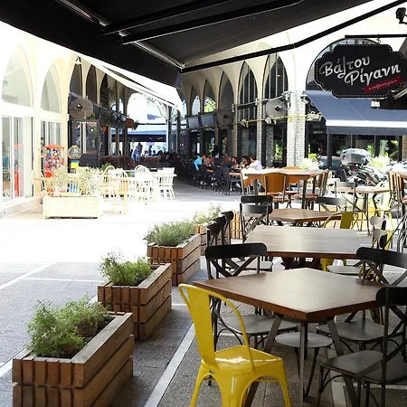 Penelope Court 102 Апартаменты Ларнака