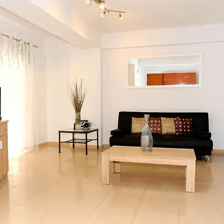Penelope Court 102 * Larnaca