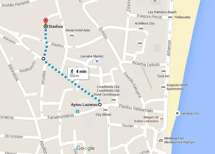 Penelope Court 102 アパート *