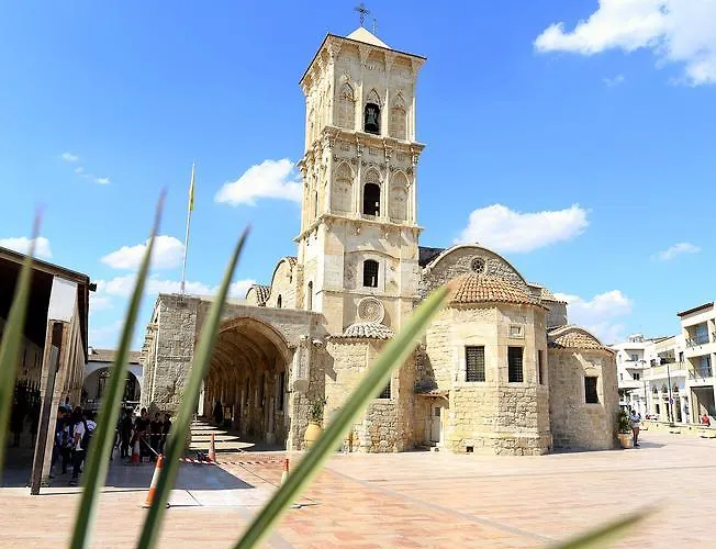 Penelope Court 102 ラルナカ