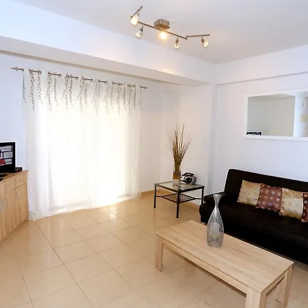 Penelope Court 102 Apartamento *