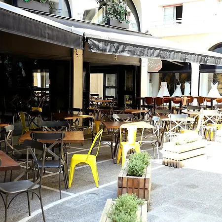 Penelope Court 102 Apartamento *