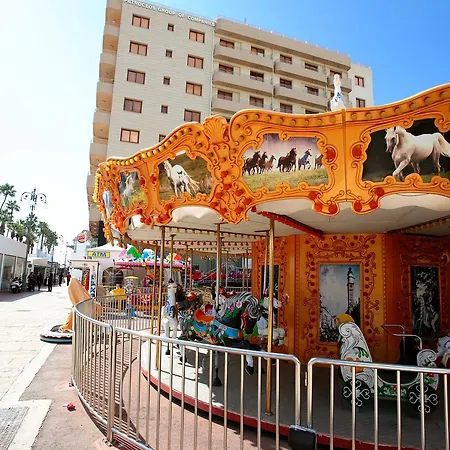 Penelope Court 102 Apartamento *