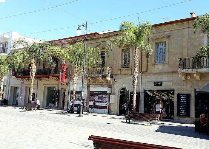 Penelope Court 102 Λάρνακα