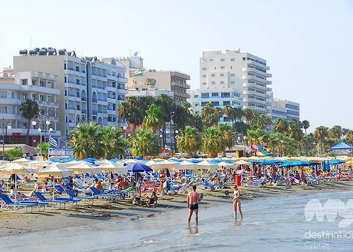 Apartmán Penelope Court 102 *