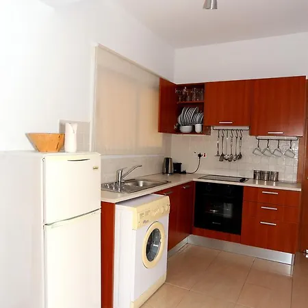 Penelope Court 102 Daire *